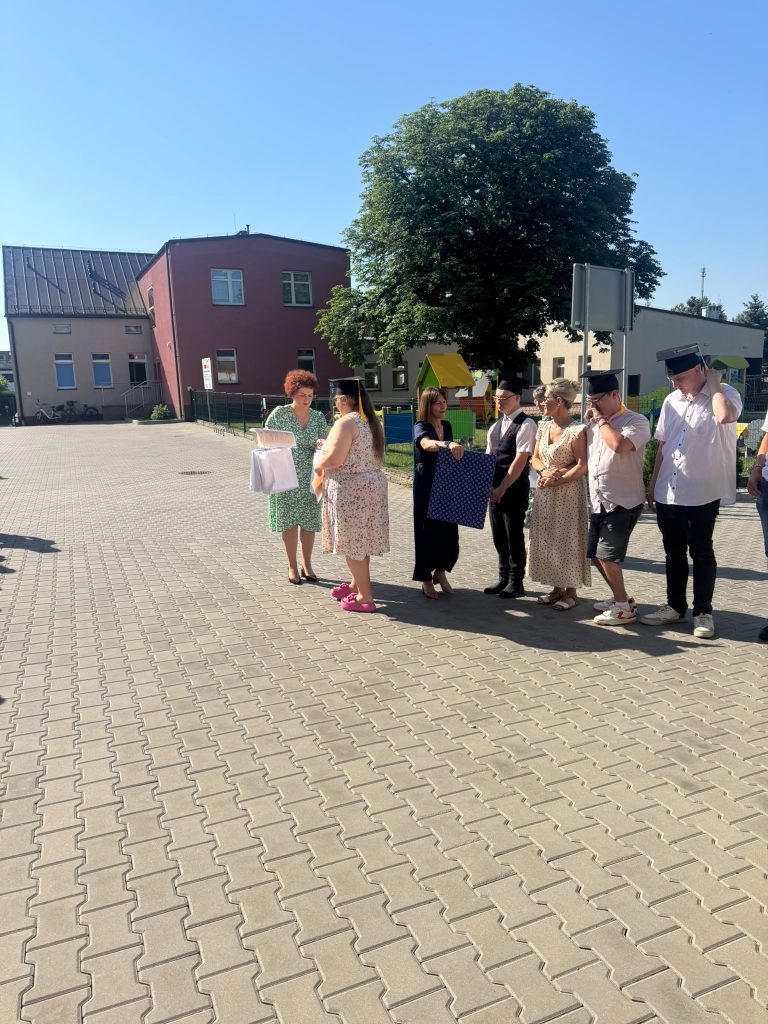 Zdjęcia z zakończenia roku szkolnego 2025/2026